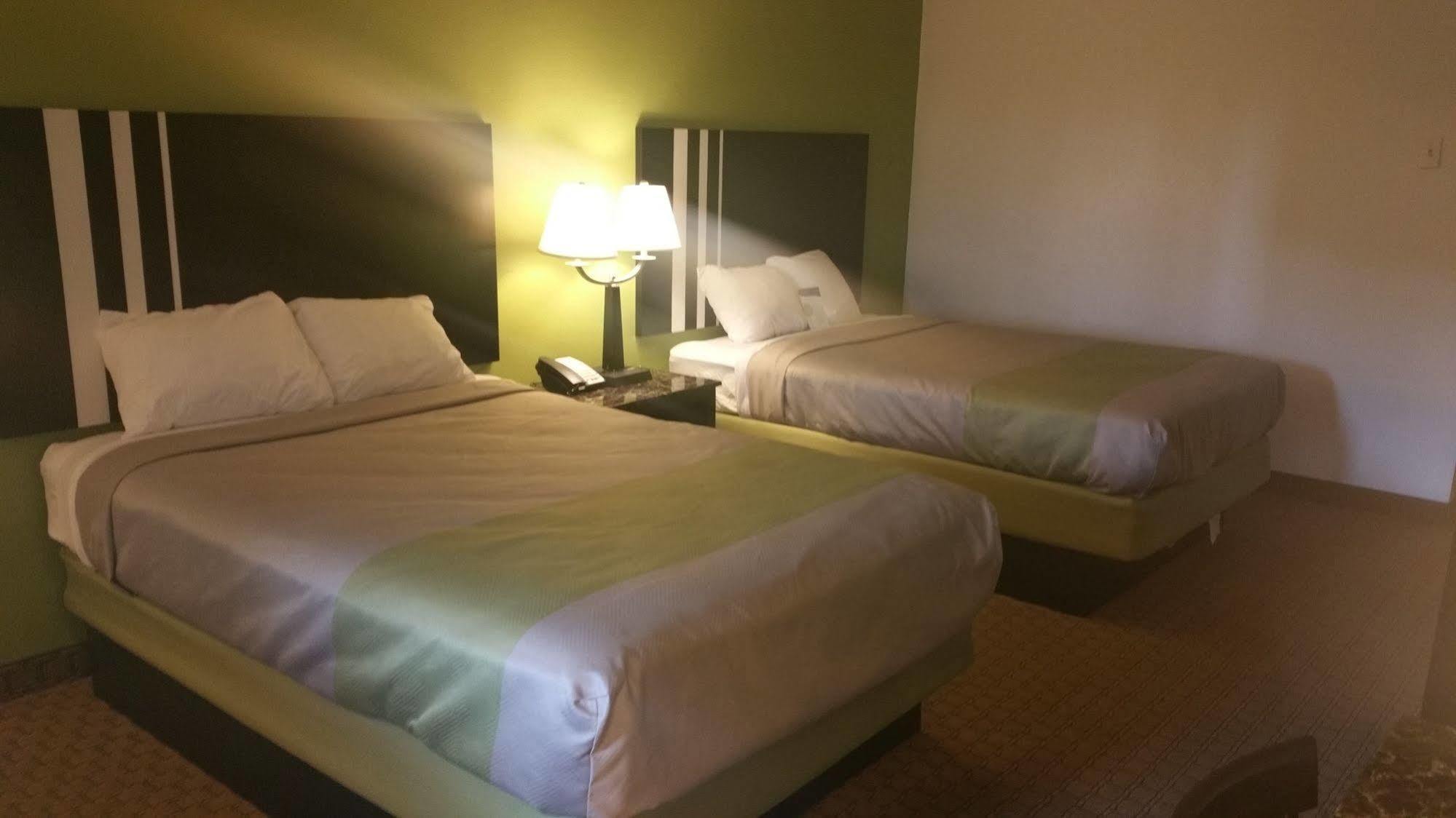 Oyo Hotel Lafayette La I-10 & University Dış mekan fotoğraf