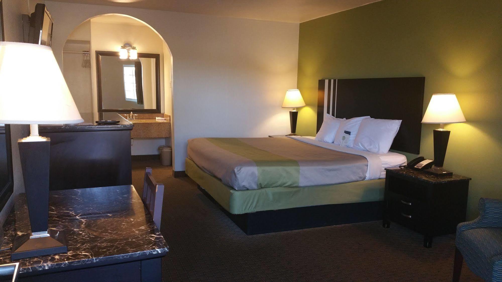 Oyo Hotel Lafayette La I-10 & University Dış mekan fotoğraf