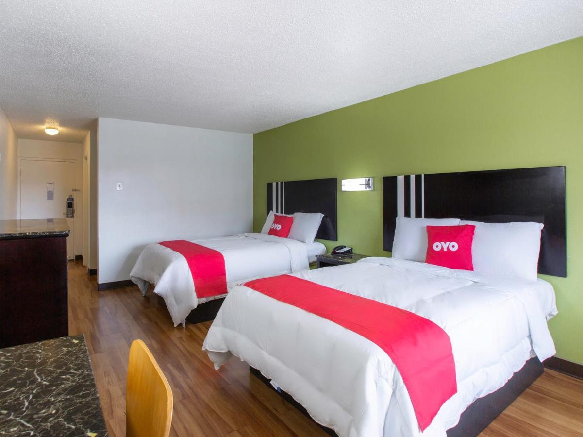 Oyo Hotel Lafayette La I-10 & University Dış mekan fotoğraf