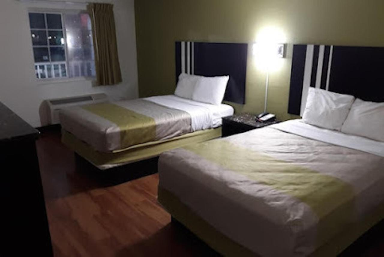 Oyo Hotel Lafayette La I-10 & University Dış mekan fotoğraf
